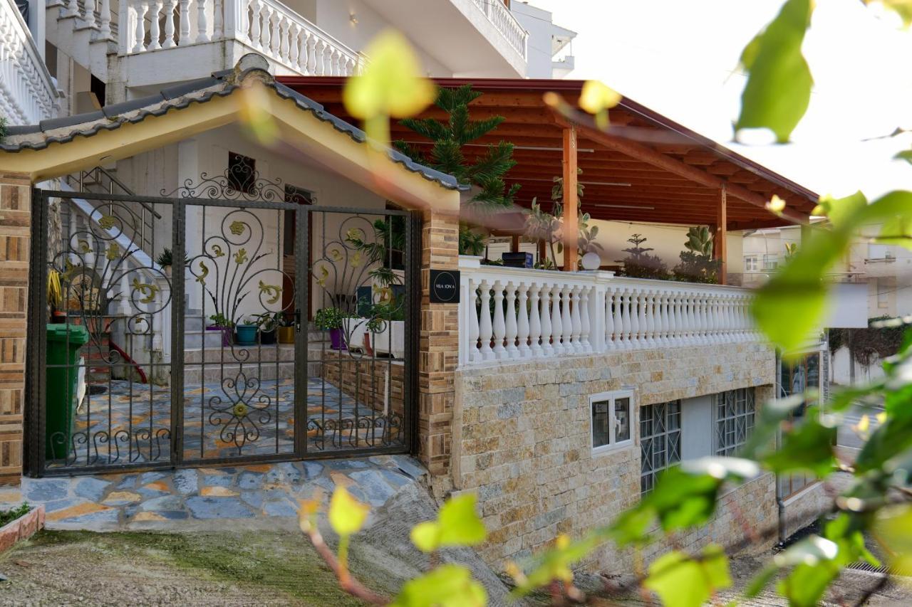 Vila Jon'A Sarande Exterior photo