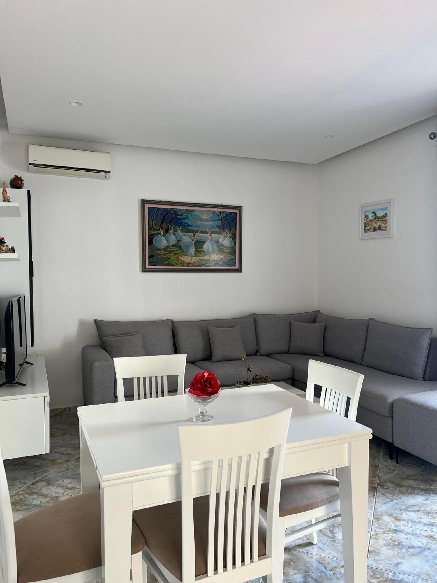 Vila Jon'A Sarande Exterior photo